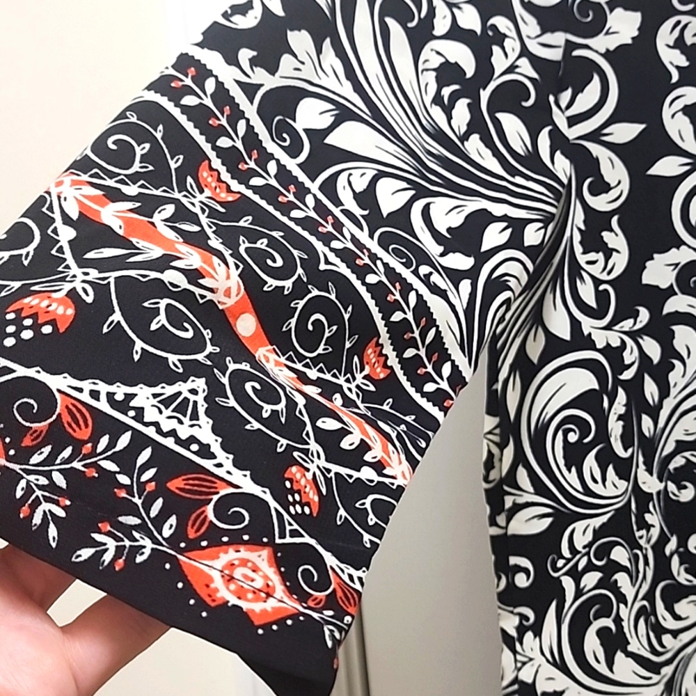 Women's Black & White Floral Print Tunic Dress Knee Length 3/4 Sleeve Size S-M - Picture 2 of 12